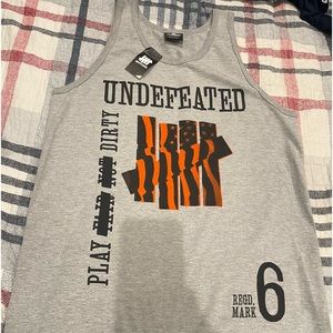 Undefeated medium size t shirt